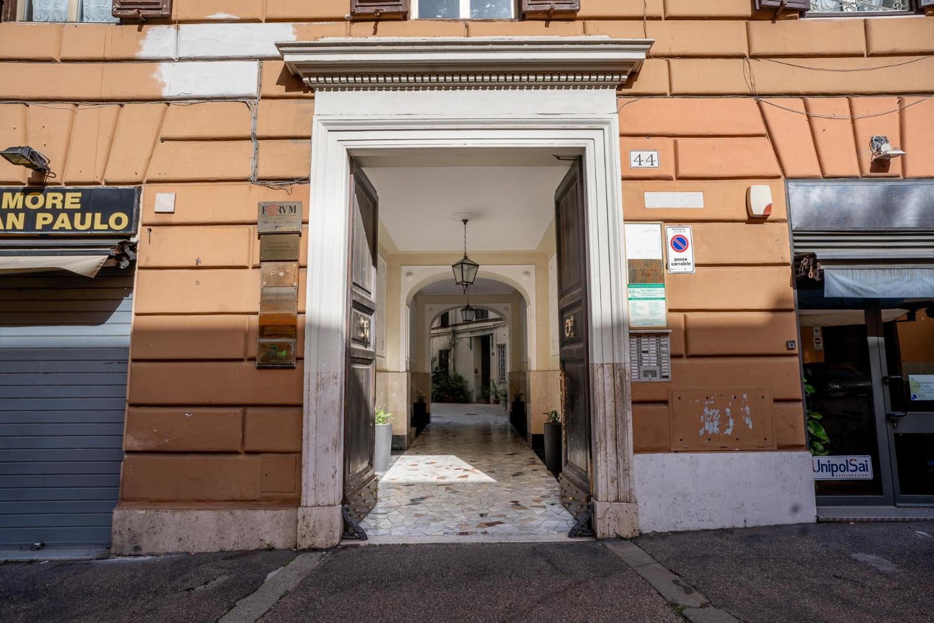 Domus Alba Mantua Apartment Rome Exterior photo